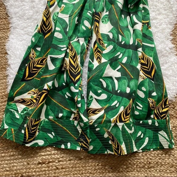 ANTHROPOLOGIE Farm Rio Palm Halter Jumpsuit XS - Picture 3 of 8